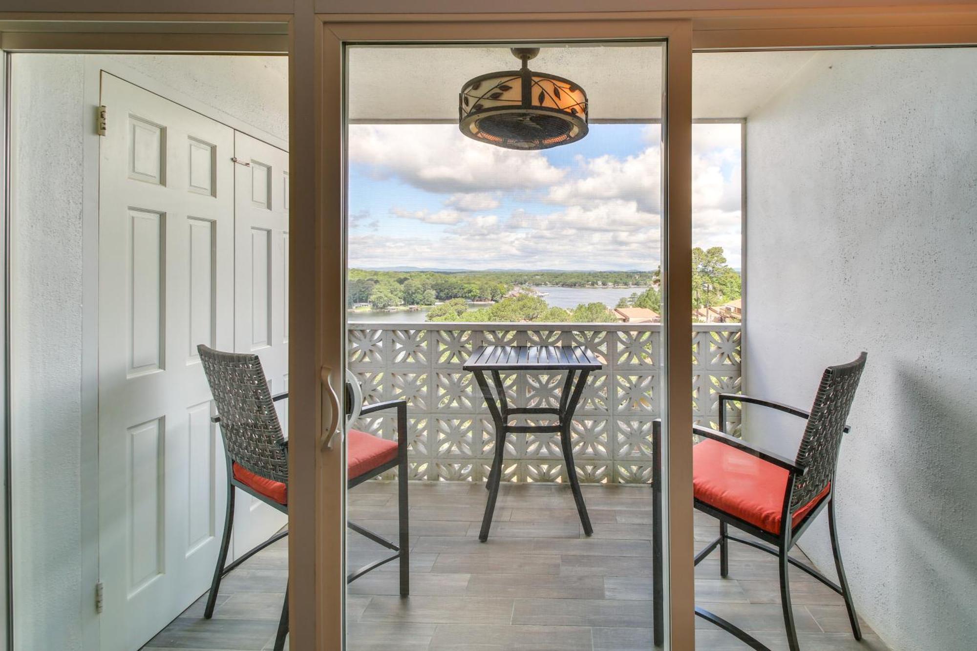 Quaint Hot Springs Condo With Views And Pool Access! Exterior photo